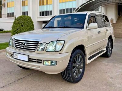 Lexus LX 470 03